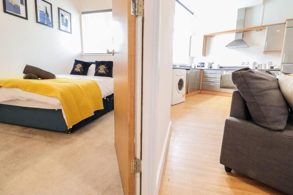 Camber Hill - Long Stay Offer London Exterior photo